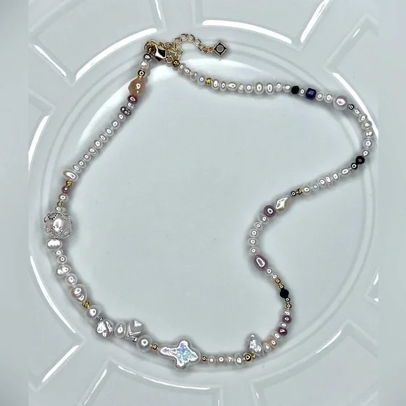 Handmade Freshwater Pearl Gemstone 💎 Necklace Great for Summer Layering or Alone - Picture 2 of 3